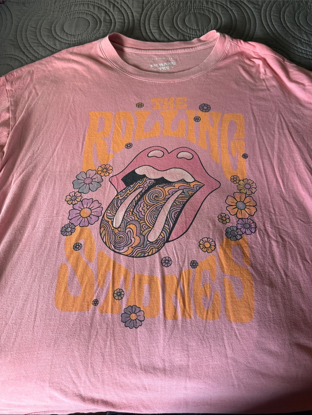 Pink Graphic women’s  T-Shirt with Floral Rolling Stones Design